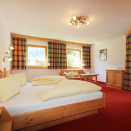 Diana Hotel Pettneu am Arlberg Kültér fotó